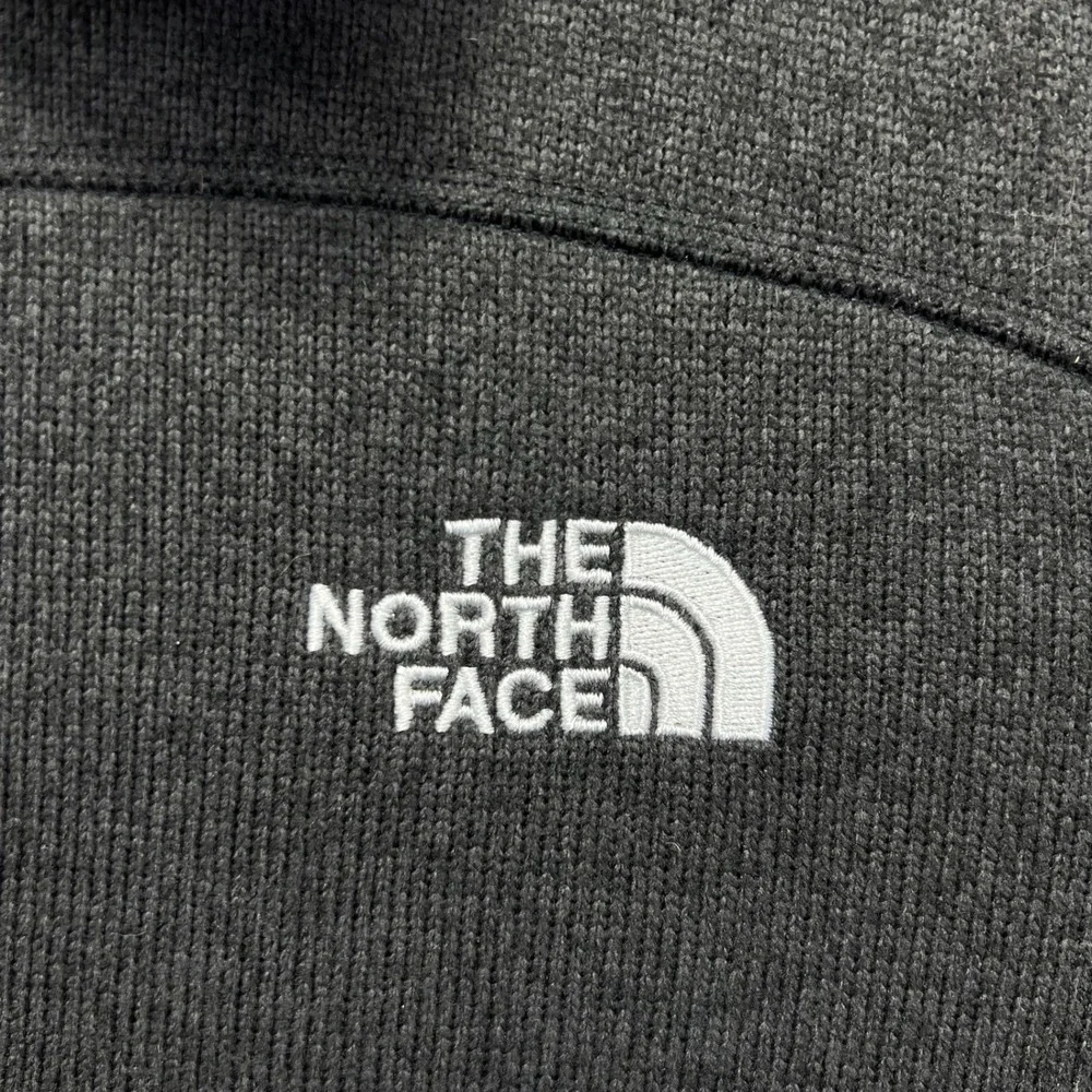 The‎ North Face Sweater Mens Large Gray Cap Rock Quarter Zip Fleece Pullover
